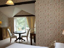Woodhill House