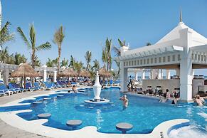 Hotel Riu Emerald Bay - All Inclusive