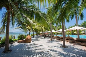 Diamond Bay Resort and Spa