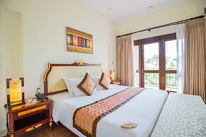 Diamond Bay Resort and Spa