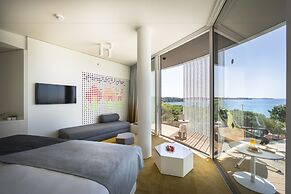 Maistra Select Family Hotel Amarin
