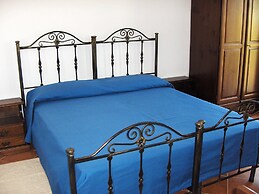 Bed Sandalia