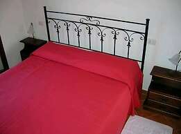 Bed Sandalia