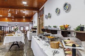 Hotel Dionyssos