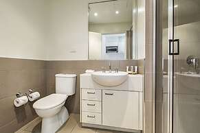 Gladstone Downtown Central Apartment Hotel