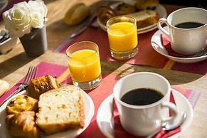 Hotel Almoria