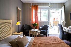 Hotel Almoria