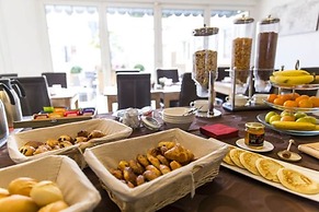 Hotel Almoria