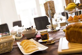 Hotel Almoria