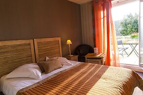 Hotel Almoria
