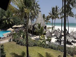 Pinewood Beach Resort and Spa