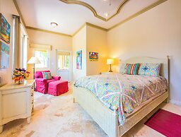 Belizean Cove Estates