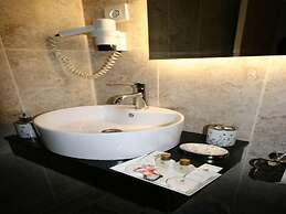 Maya Hotel Istanbul