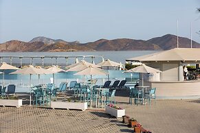 White Olive Marine Aquapark - All Inclusive