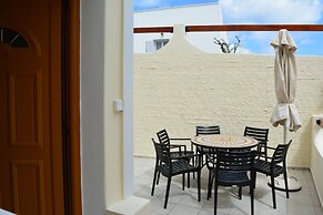 Anemomilos Suites