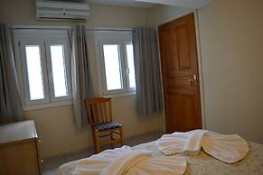 Anemomilos Suites