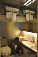 Oriental Residency Hotel
