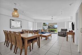 Rolling Surf Resort