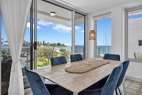 Rolling Surf Resort