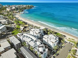 Rolling Surf Resort