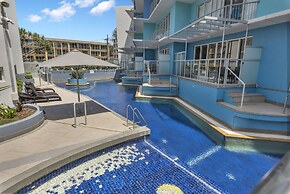 Rolling Surf Resort