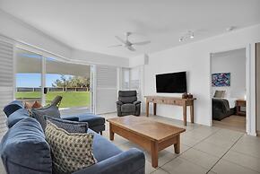 Rolling Surf Resort
