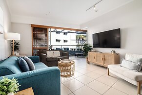 Rolling Surf Resort
