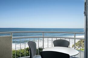 Rolling Surf Resort