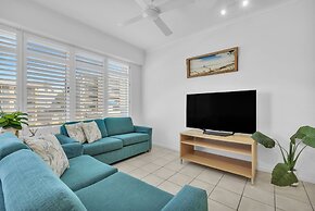 Rolling Surf Resort
