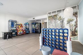 Rolling Surf Resort