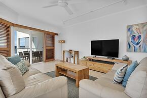 Rolling Surf Resort