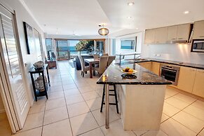 Rolling Surf Resort
