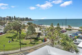 Rolling Surf Resort