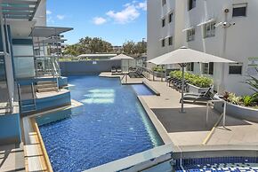 Rolling Surf Resort