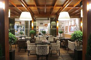 Lydia Hotel
