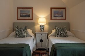 St James Guesthouses