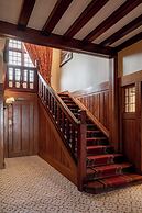 St James Guesthouses