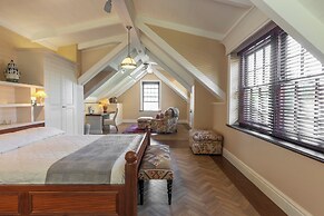 St James Guesthouses