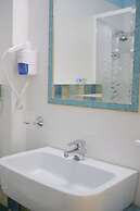 Amaryllis Hotel Apartments