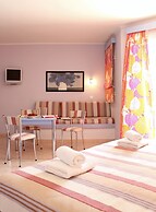Amaryllis Hotel Apartments