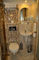 Kaftan Hotel