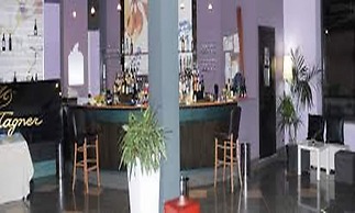 Marina Palace Hotel & Congress Hall