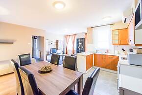 Nova Apartments