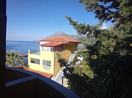 Horizon Beach Hotel