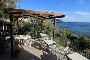 Horizon Beach Hotel