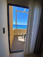 Horizon Beach Hotel