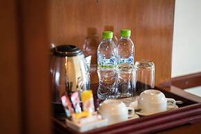 Angkor Holiday Hotel