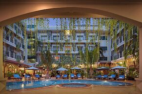Angkor Holiday Hotel