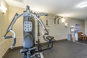 Devonian Hotel & Suites
