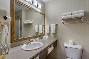 Devonian Hotel & Suites